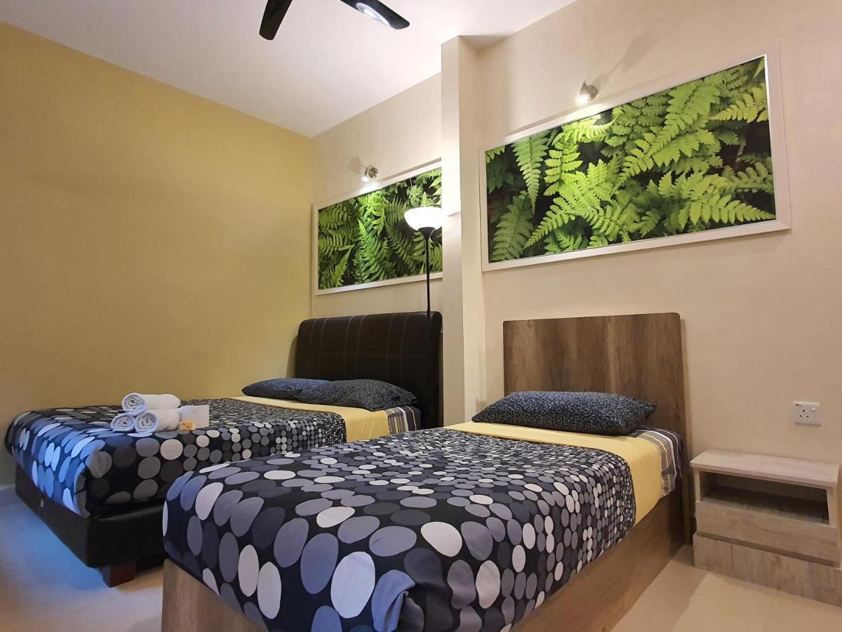 Fathers Guesthouse Bungalow Cameron Highlands Exterior photo