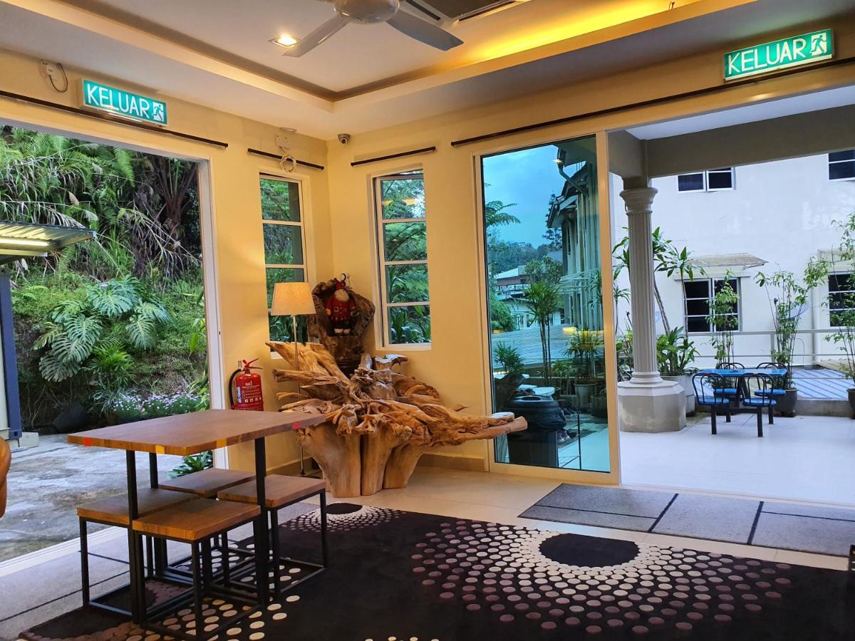 Fathers Guesthouse Bungalow Cameron Highlands Exterior photo